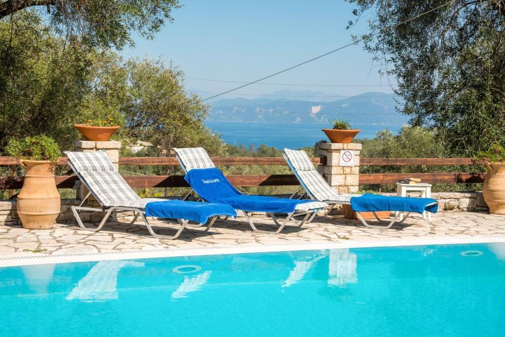 Villa Maritsa, Magazia Gaios Buitenkant foto