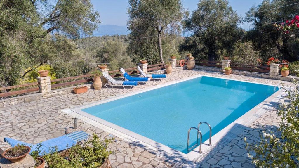 Villa Maritsa, Magazia Gaios Buitenkant foto